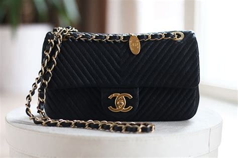 eerste chanel tas|chanel bag indonesia.